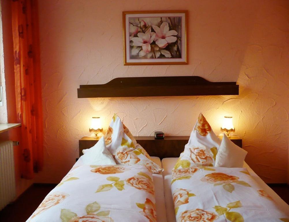 Landhotel Schonblick Bad Herrenalb Room photo