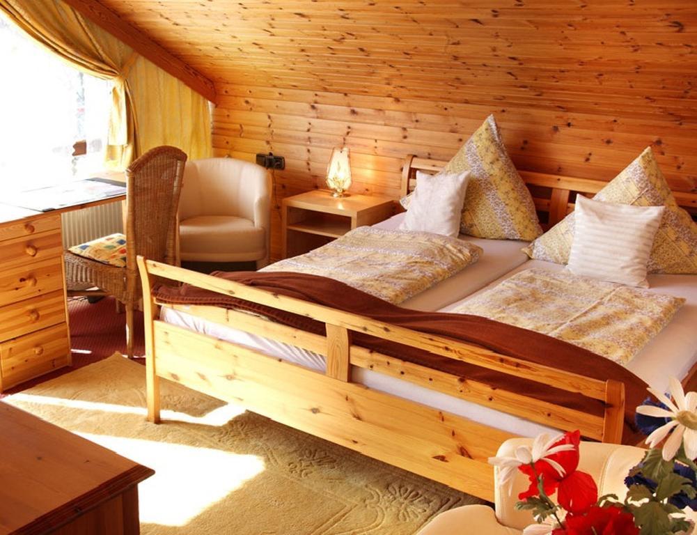 Landhotel Schonblick Bad Herrenalb Room photo